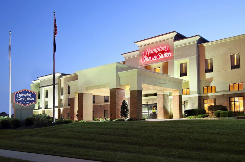 Hampton Inn & Suites Мэдисонвилл Экстерьер фото